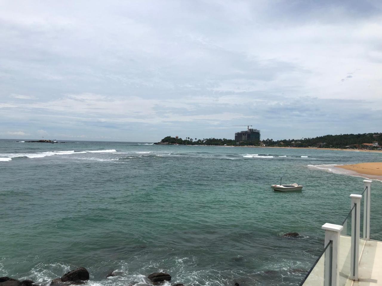 Galle Henna Beach House อูนาวาตูนา ภายนอก รูปภาพ