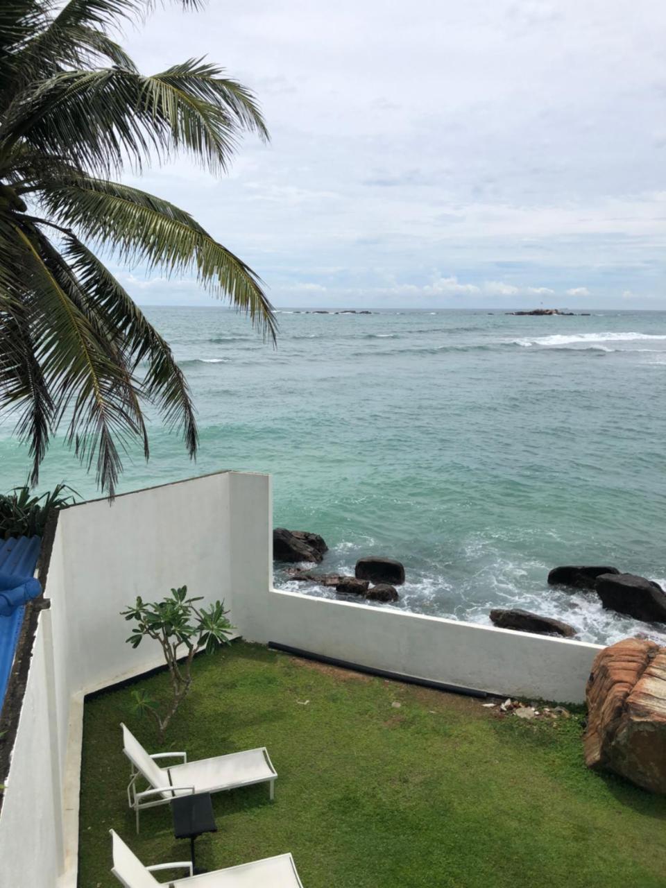 Galle Henna Beach House อูนาวาตูนา ภายนอก รูปภาพ